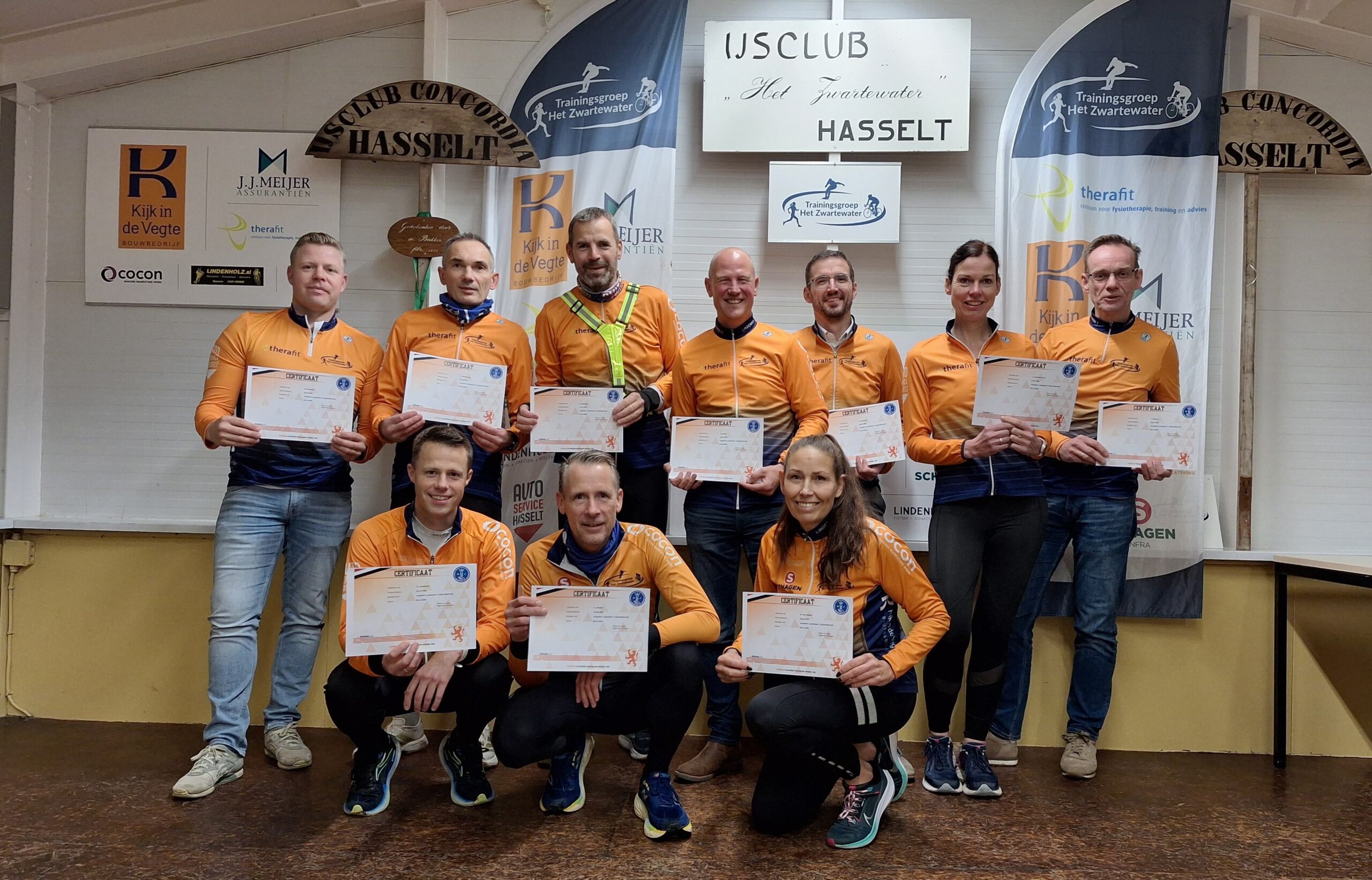 Trainers Trainingsgroep Het Zwartewater behalen diploma Atletiek Unie