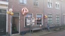 Toeteren in de Hofstraat voor Dunja